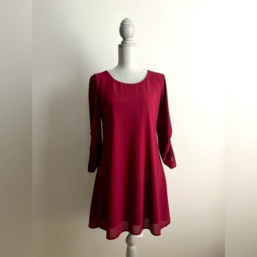Everyday Speechless Maroon Dress Size Medium